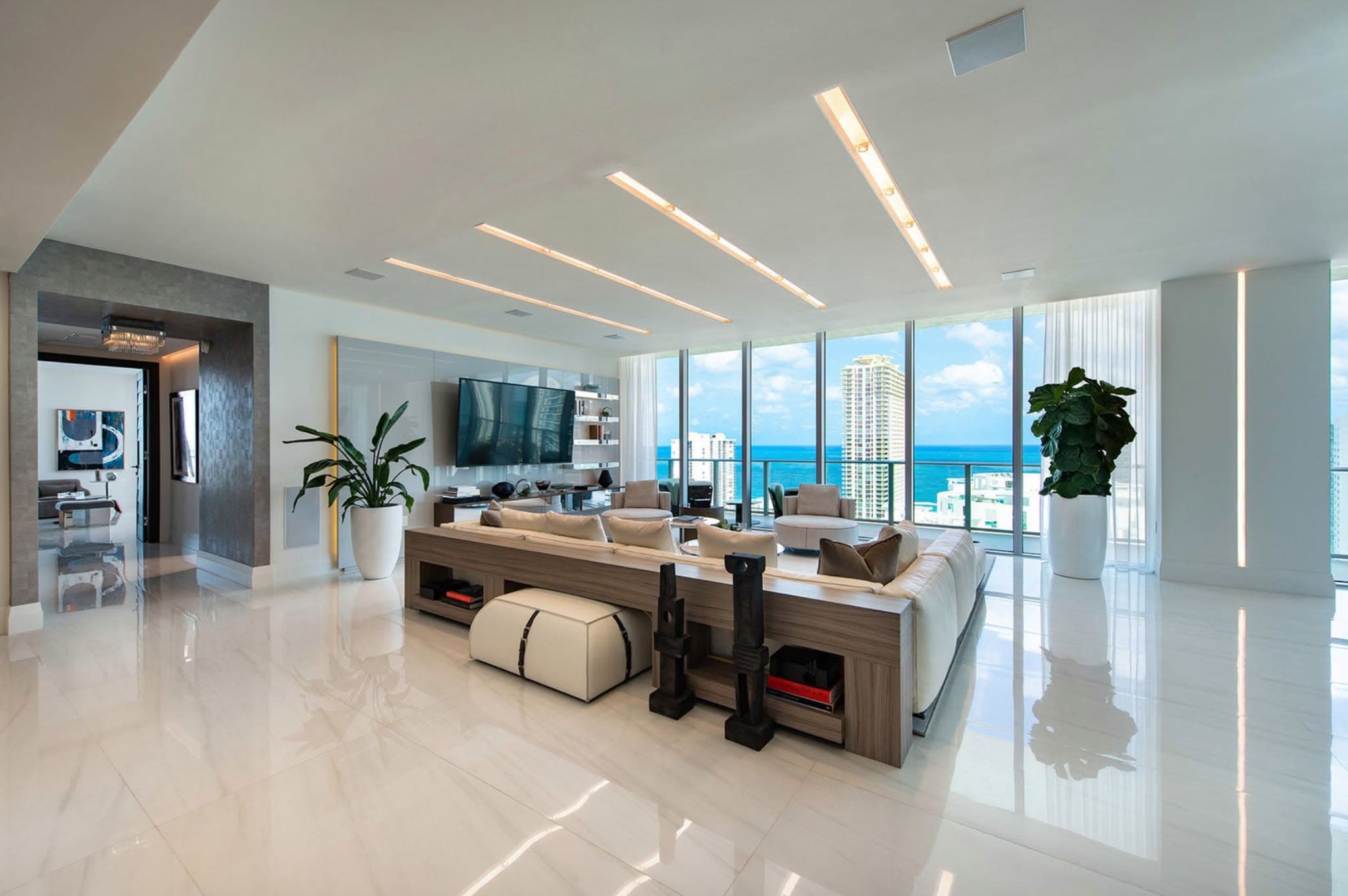 Parque Towers amenity or residence view