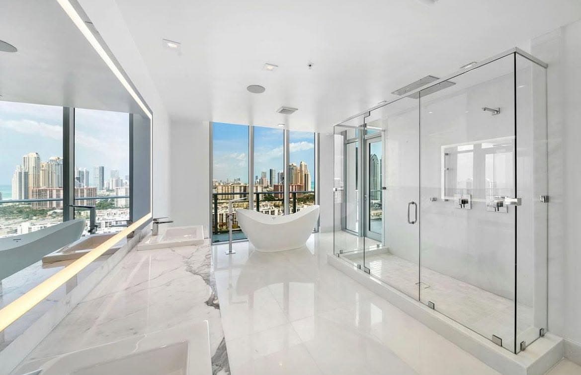 Parque Towers amenity or residence view
