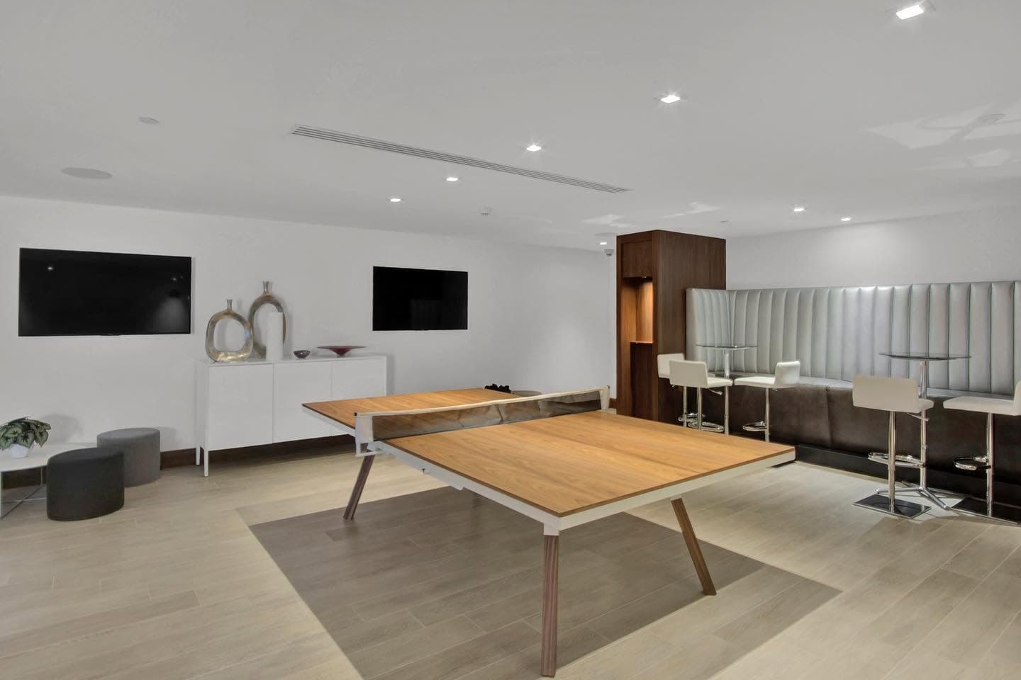 Parque Towers amenity or residence view